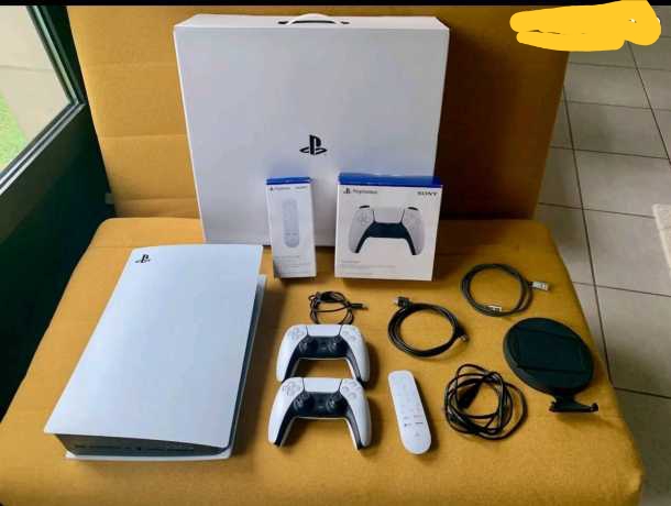 Console Playstation 5 Blanc neuf en carton